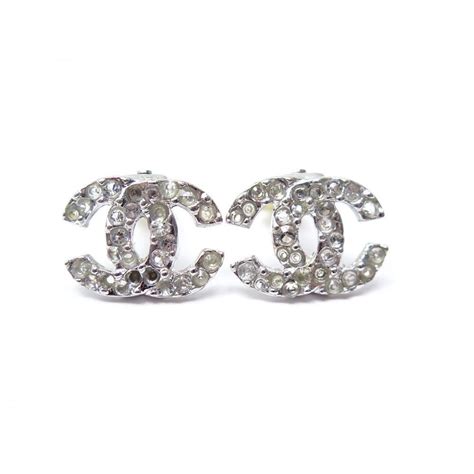 boucle d'oreille chanel logo cc prix|Boucles d'oreilles .